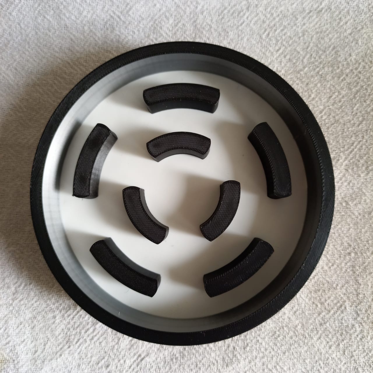 Comedouro Personalizado para Pet — Impresso em 3D
